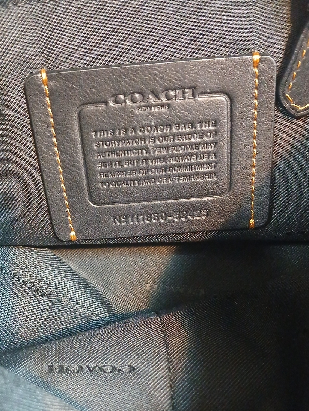 Coach Men’s/Unisex Two-Tone Brown & Black Leather Messenger Bag - Picture 6 of 16